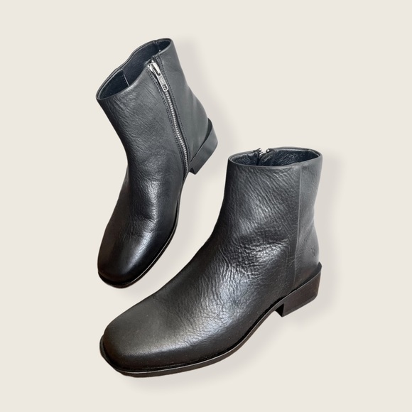 Frye River Inside Zip Classic Low Block Heel Black Square Toe Everyday AnkleBoot - Picture 10 of 16